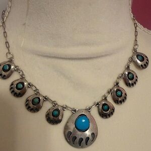 3piece Silver and Turquoise Necklace,earrings and bracelet!